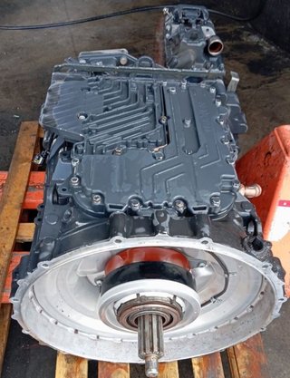 Iveco 236206 caja de cambios 5801877625 trakker