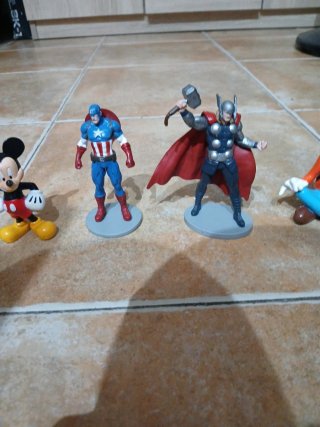 Lote figuras Disney