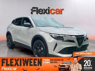 Alfa Romeo Junior Ibrida Speciale 100kW (136CV)