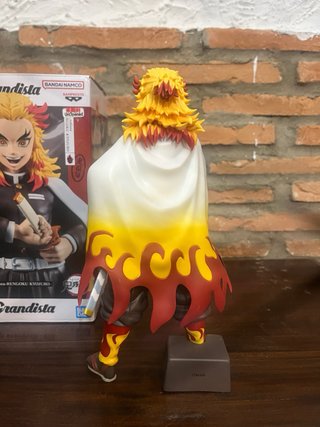 Figura Rengoku Grandista Banpresto