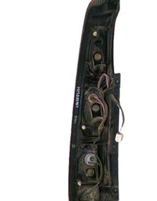 Piloto trasero derecho nissan x-trail 2.2 57383