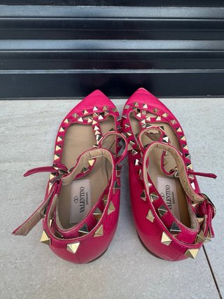 Valentino Garavani Rockstud Caged Flats Rosas