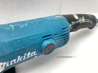 radial makita ga9050