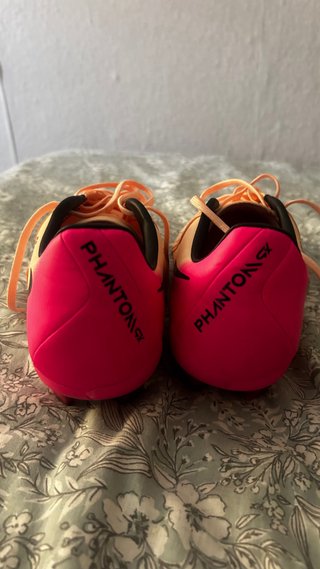 Zapatillas Nike Fútbol Rosa y Negro