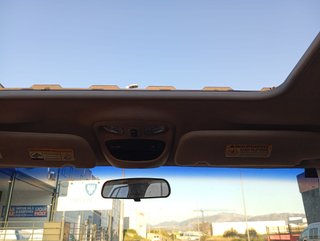 Jeep Cherokee KJ offroad manual en buen estado