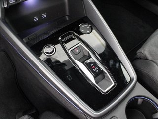 AUDI A3 1.5 40 TFSI E S TRONIC ALLSTREET GENUINE 204 5P