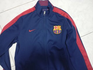 Chaqueta deportiva Nike FC Barcelona azul y roja
