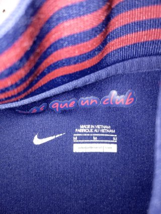 Chaqueta deportiva Nike FC Barcelona azul y roja
