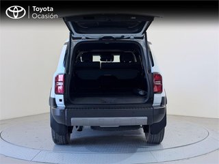 TOYOTA Land Cruiser VX