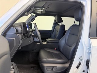 TOYOTA Land Cruiser VX
