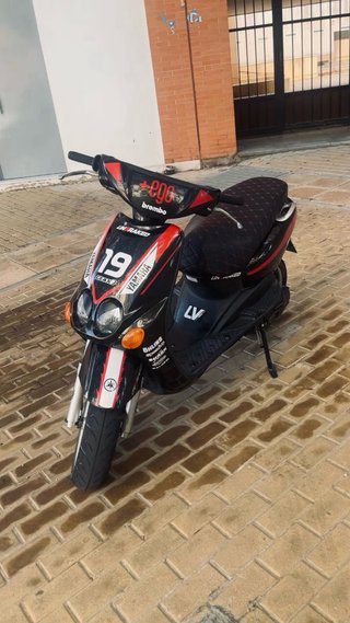 Yamaha Neos 70cc 2T ¡Cambio por moto de marchas!