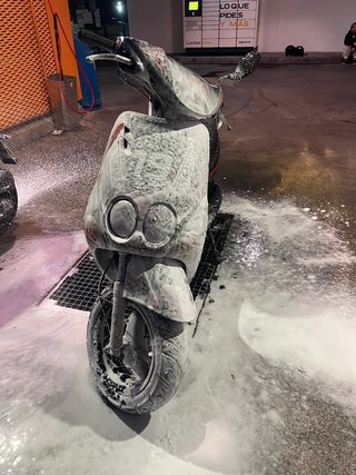 Yamaha Neos 70cc 2T ¡Cambio por moto de marchas!