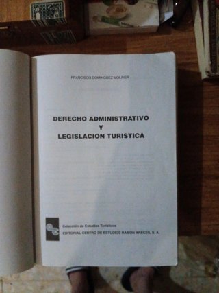 Libro de Derecho Administrativo y Legislación Turí