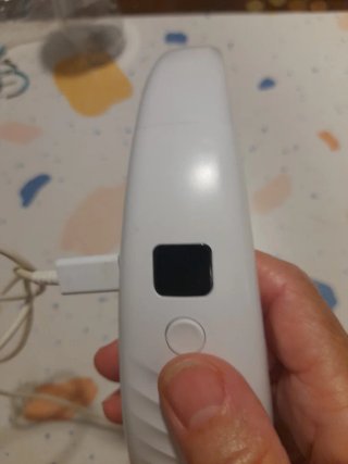 Ventilador de cuello blanco