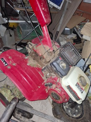 Motoazada roja
