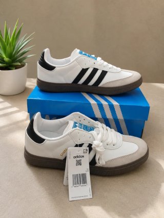 Adidas Samba Blancas y Negras