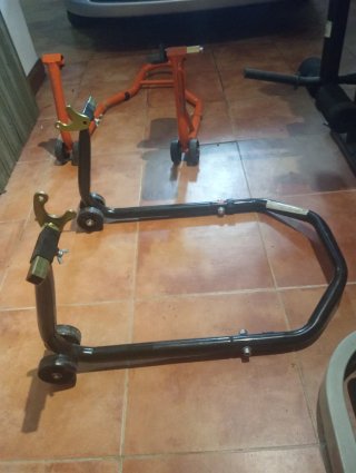 Caballetes para moto