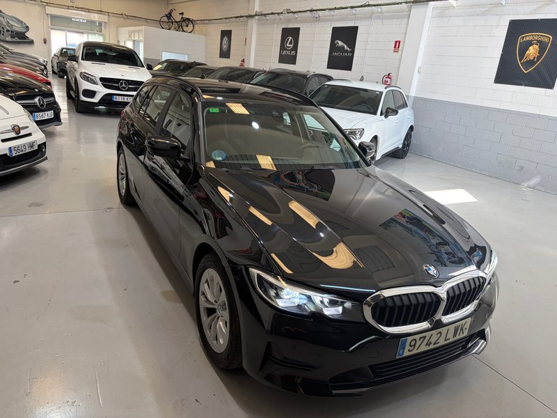 BMW Serie 3 318d (G20) 2022, foto 3