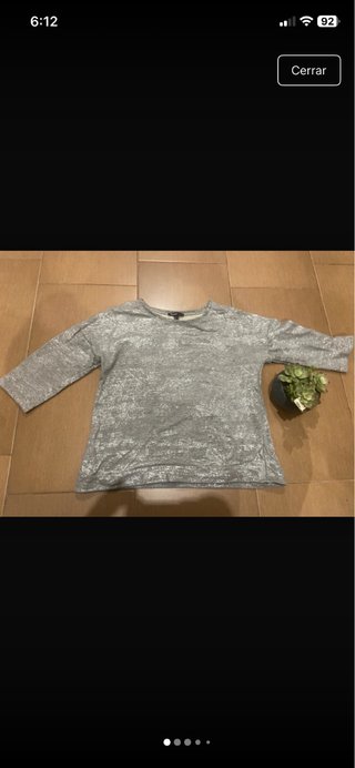 Sudadera plateada