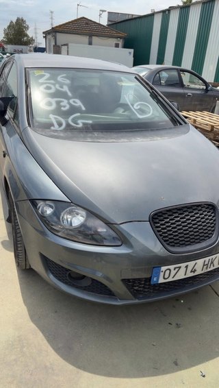 227546 paragolpes delantero 1p0807217a seat leon