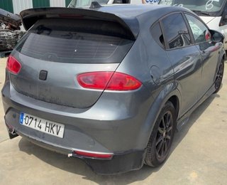227546 paragolpes delantero 1p0807217a seat leon