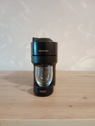 Cafetera Nespresso Vertuo+Espumador de leche