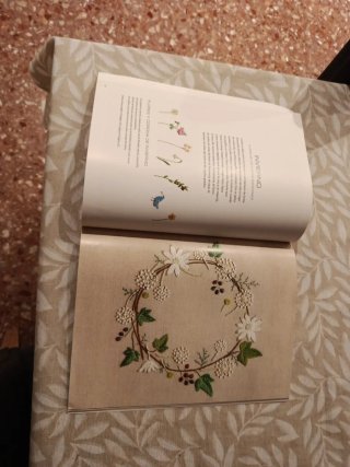 Mi jardín bordado flores de las cuatro estaciones