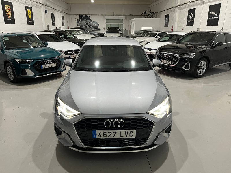 Audi A3 2021, foto 2