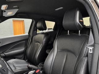 Nissan Juke G E6D-Temp 83kW(112CV) 5M/T BOSE PE BLA.