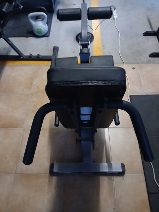 Banco dual piernas Body-Solid Extensión y Femoral