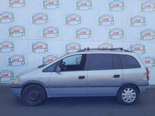 1149985 faro derecho 89100055 opel zafira a club