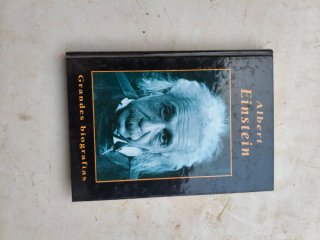 2Lotes de libros -Literatura española y biografías