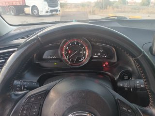 Mazda 3 2016