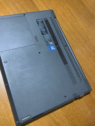 Lenovo V330-14IKB Notebook