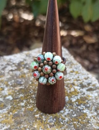 Anillo bisutería con cuentas de cristal de Murano
