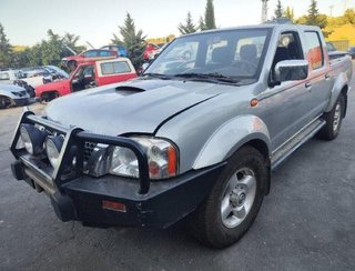 Consola central nissan 68260vj200 pickup 382512