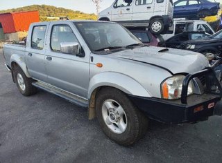 Consola central nissan 68260vj200 pickup 382512