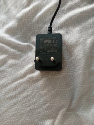 Máquina de coser blanca