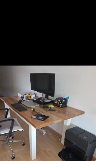 Mesa de madera maciza estilo rústico