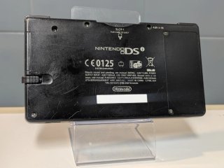 Nintendo DSi Negra Completa con Cargador y Juego