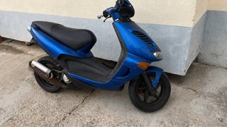 Aprilia SR 49cc Scooter Azul