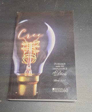 Varios libros de lectura.