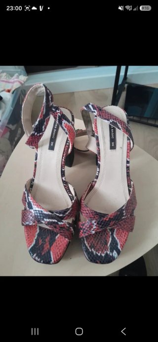 Sandalias de tacón con plataforma