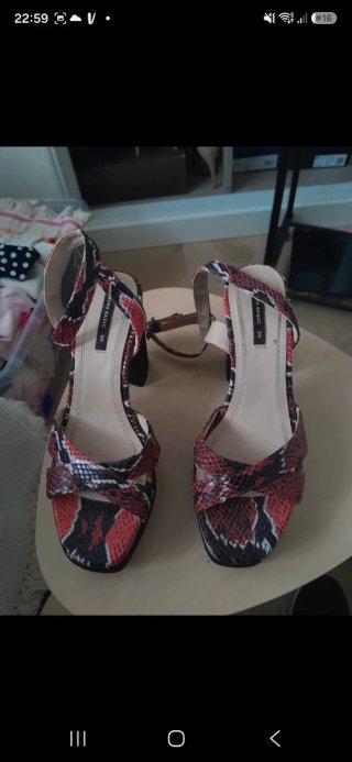 Sandalias de tacón con plataforma