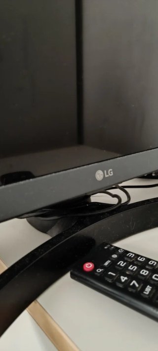 Televisor LG 27,5 Negro
