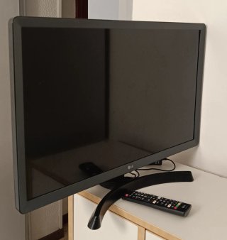 Televisor LG 27,5 Negro