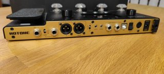 Hotone Ampero One - Procesador de Guitarra