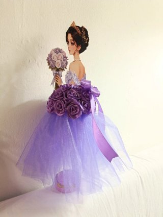 Decorazione torta principessa viola