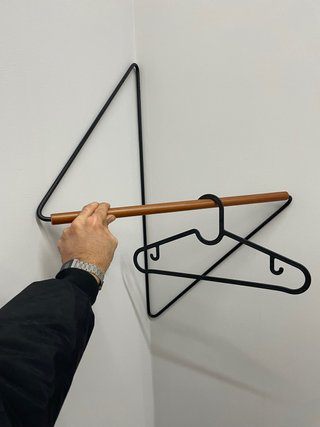 Appendiabiti design nero e legno