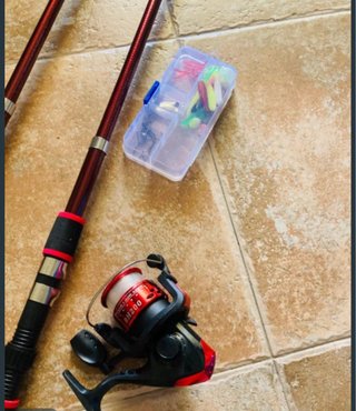 2 Cañas de Pescar 1.80m + Accesorios